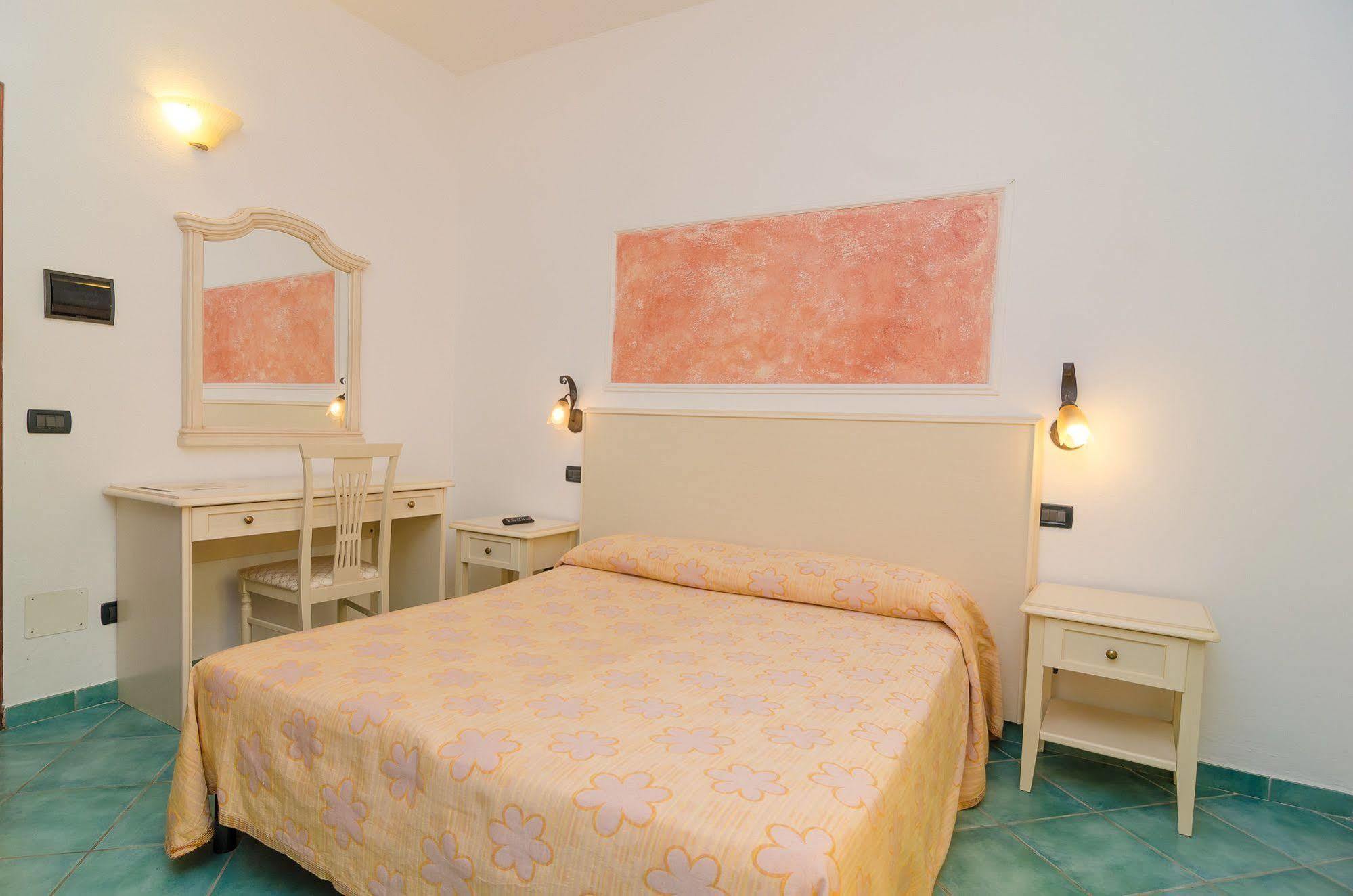 Hotel Aragonese Искья Экстерьер фото